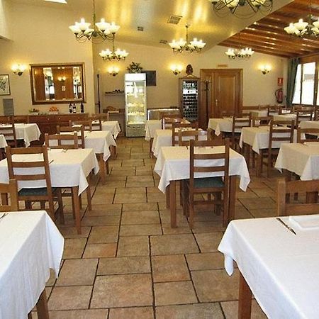 Hostal Lorentxo Olave Extérieur photo